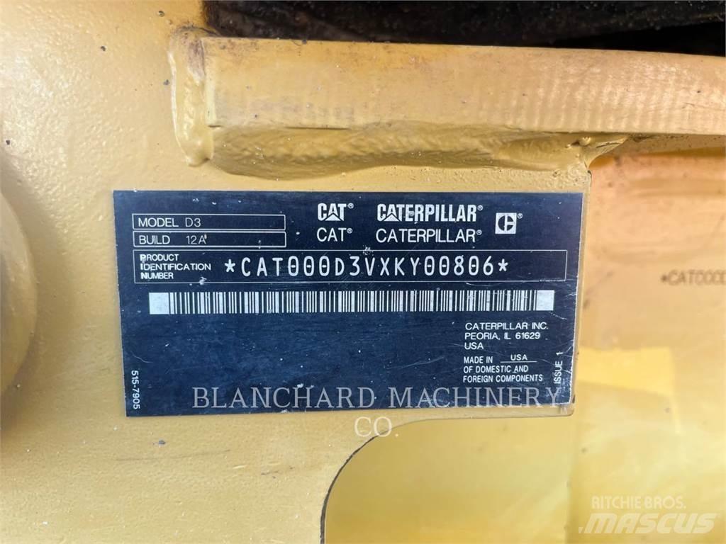 CAT D3-12LGP Crawler dozers