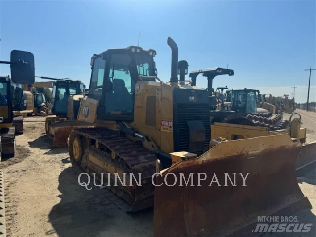 CAT D4 Crawler dozers