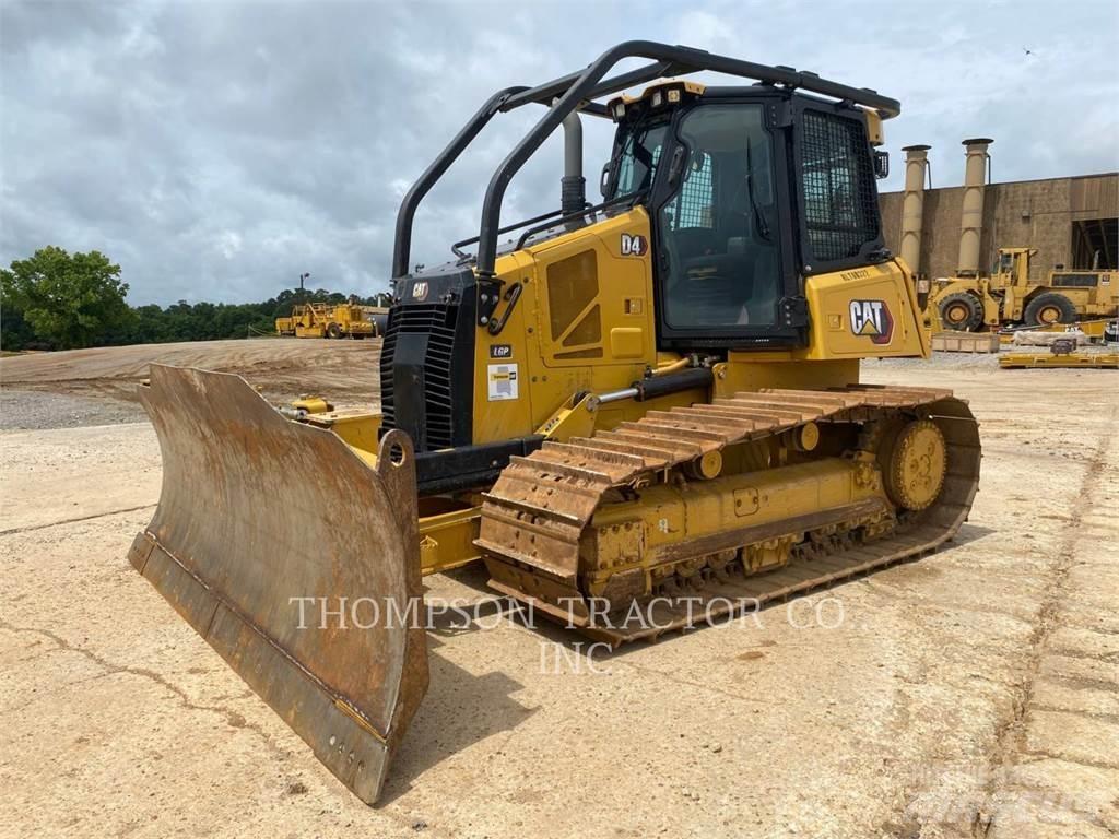 CAT D4 Crawler dozers