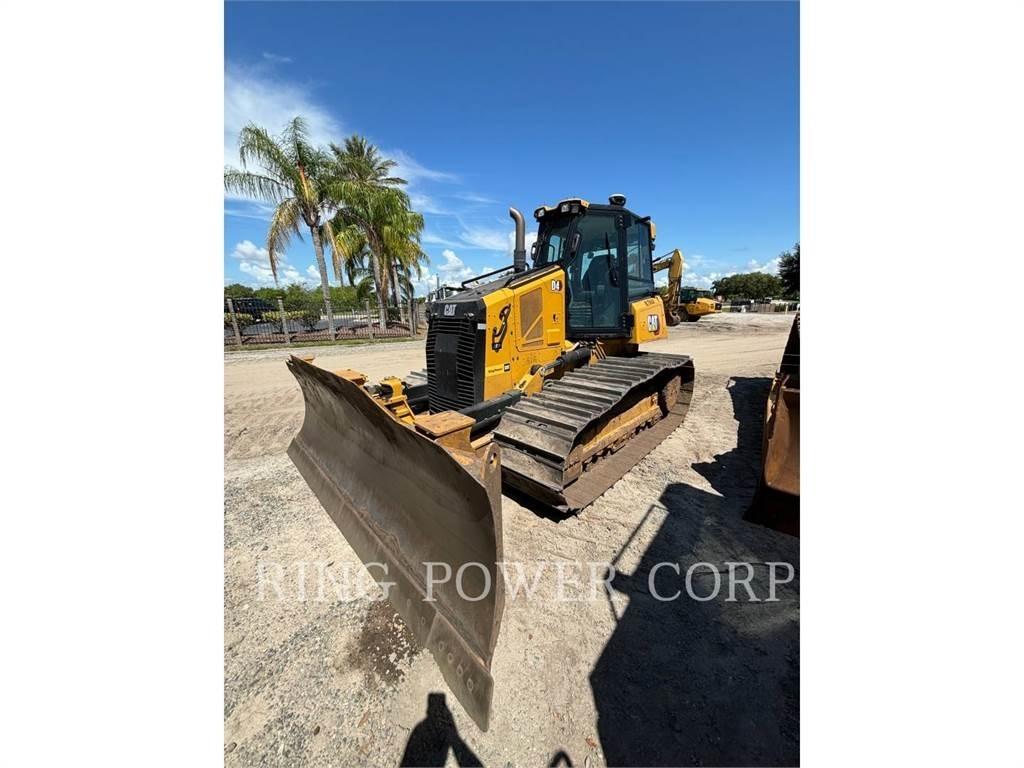 CAT D4VPEW Crawler dozers