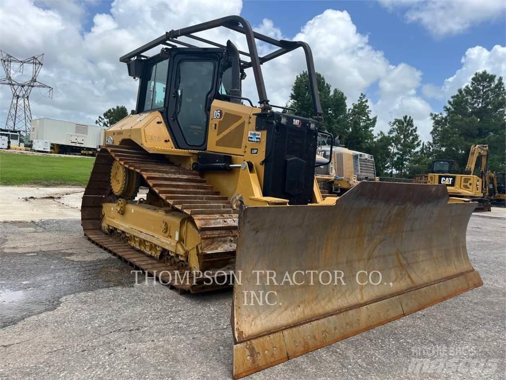 CAT D5 Crawler dozers