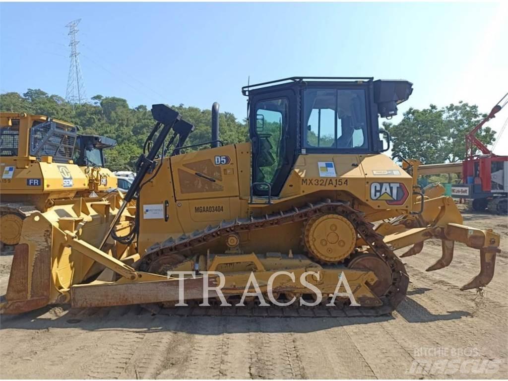 CAT D5 Crawler dozers