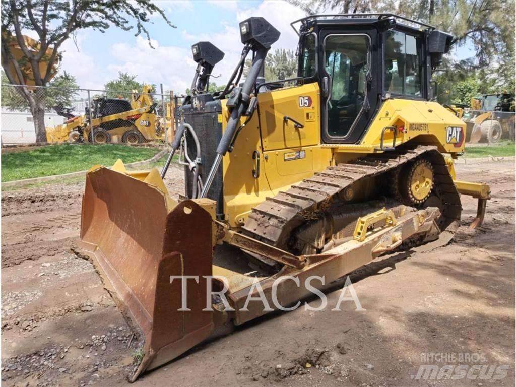 CAT D5 Crawler dozers