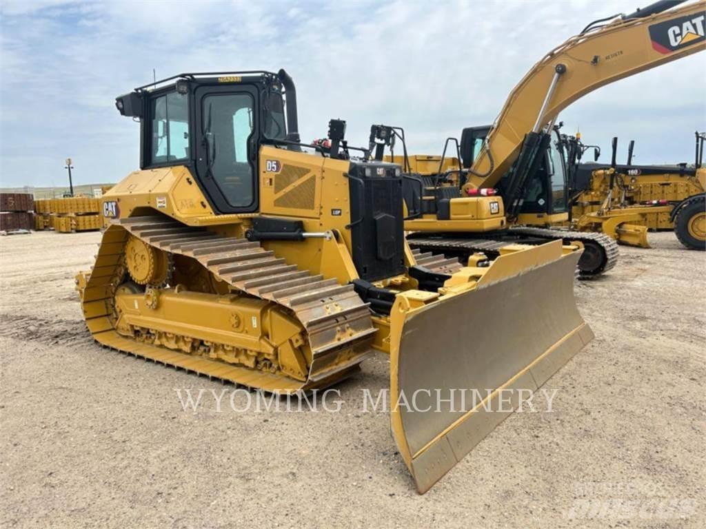 CAT D5 LGP Crawler dozers
