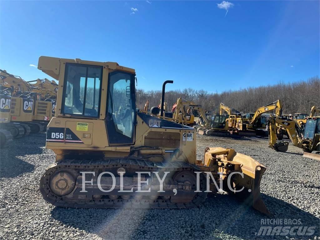 CAT D5G Crawler dozers
