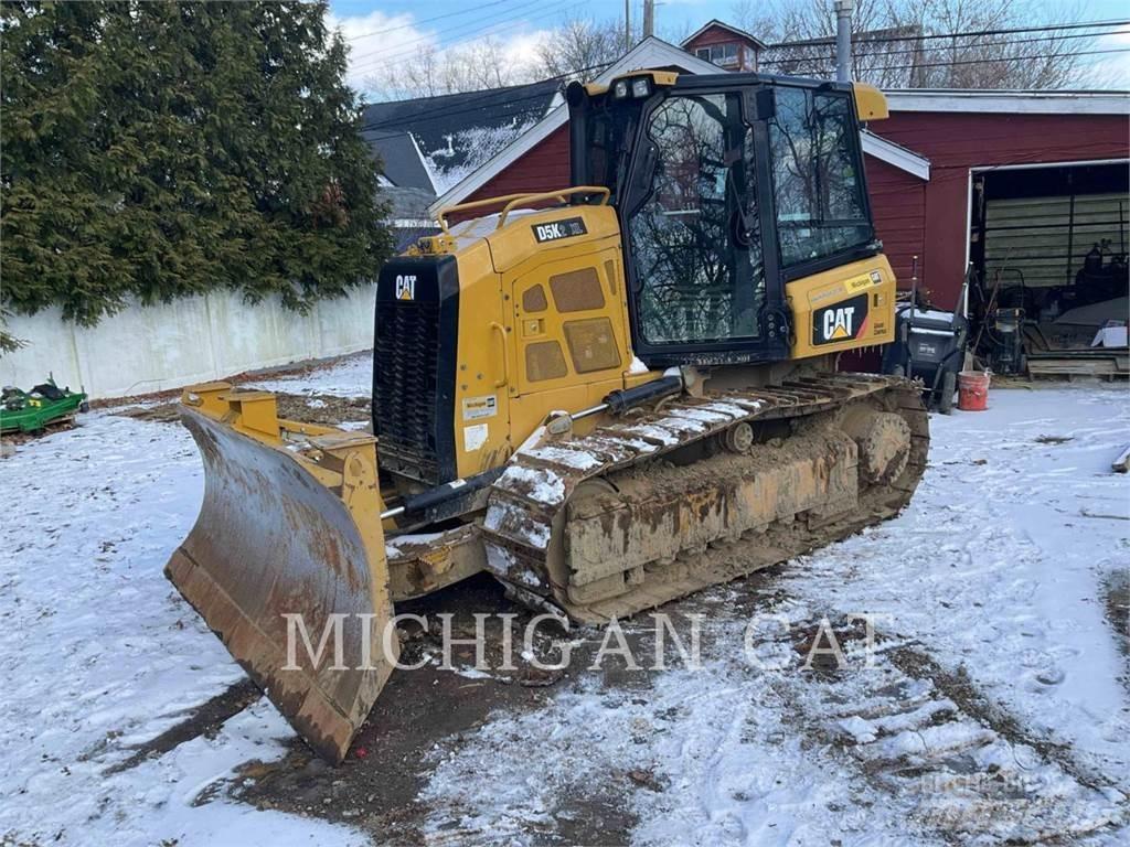 CAT D5K2X ASZ24F Crawler dozers