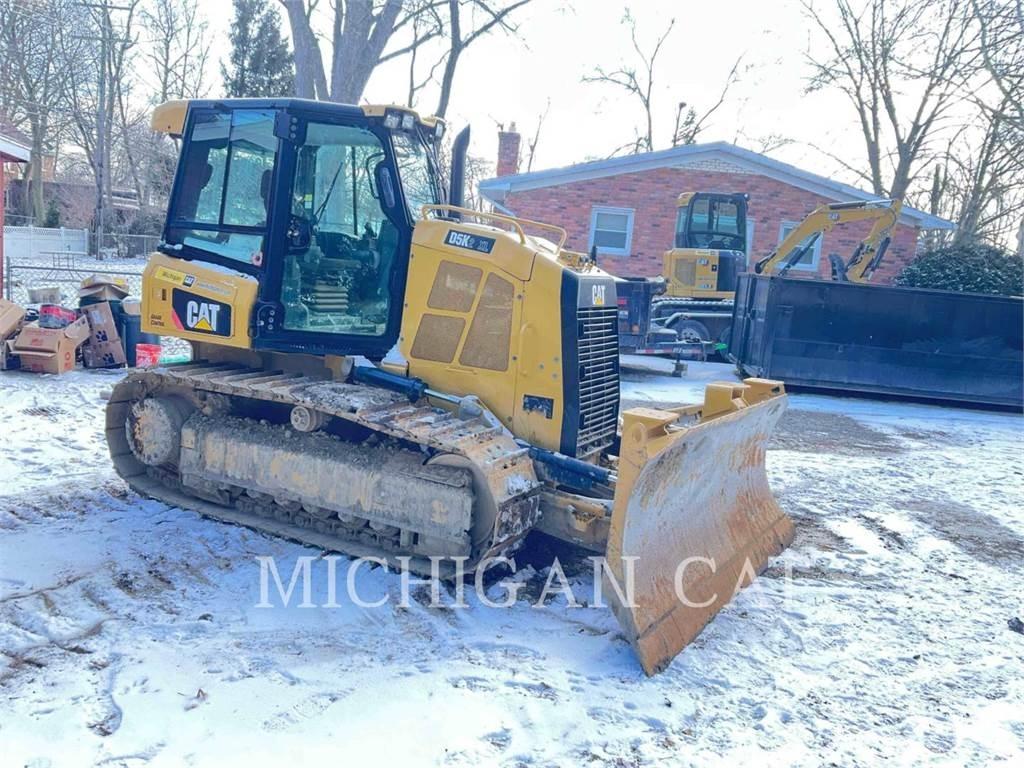 CAT D5K2X ASZ24F Crawler dozers