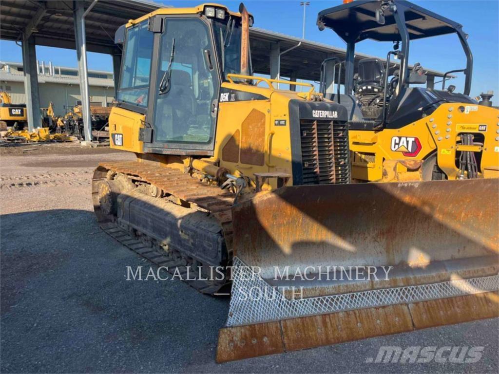 CAT D5KXL Crawler dozers