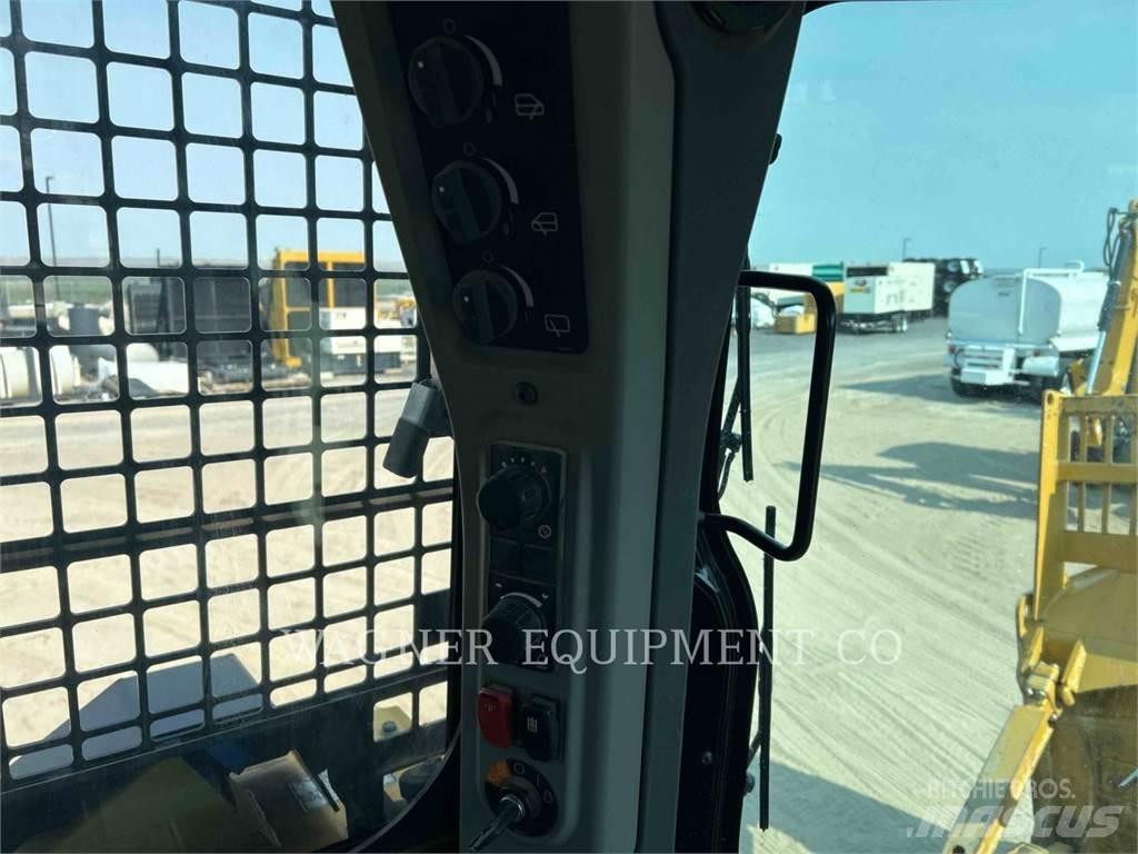 CAT D6 Crawler dozers
