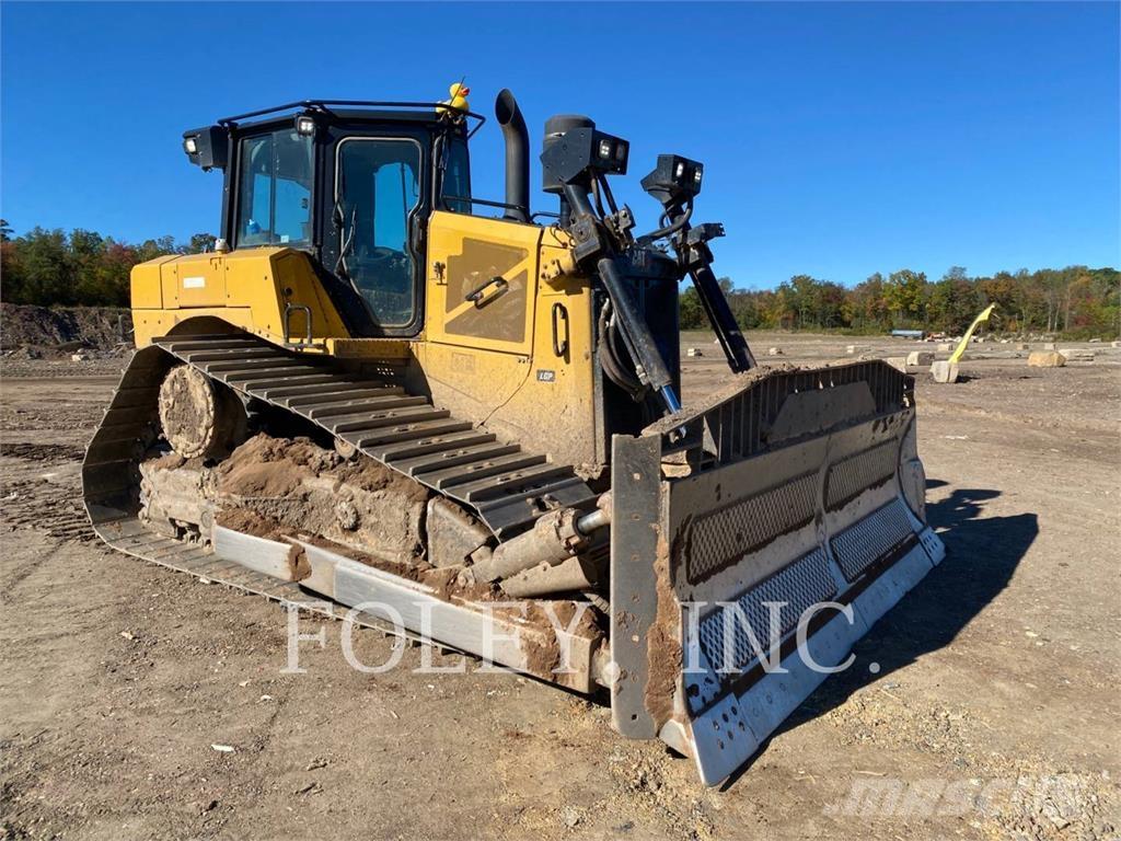 CAT D6-20 Crawler dozers