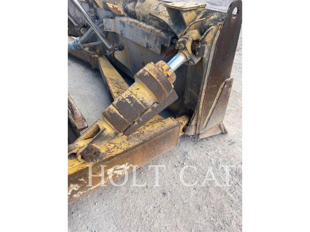 CAT D6 LGP Crawler dozers