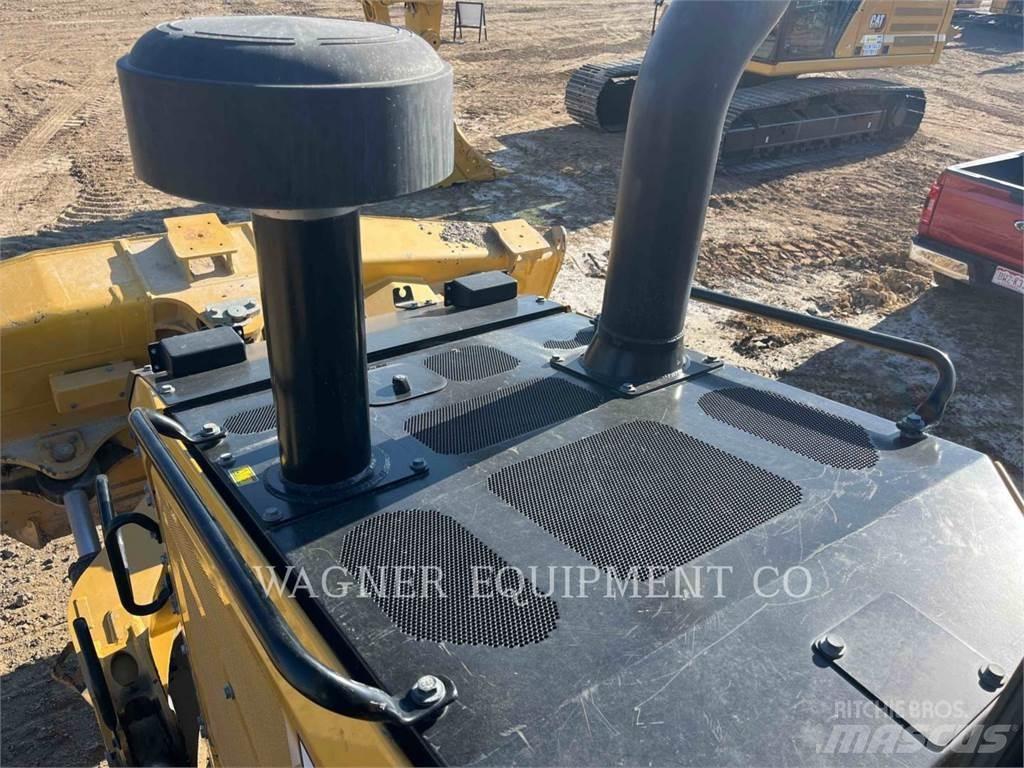 CAT D6 VP Crawler dozers