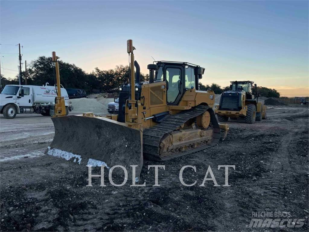 CAT D6 XE Crawler dozers