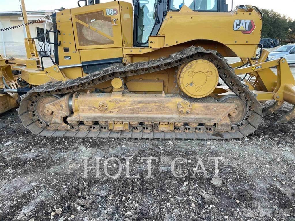 CAT D6 XE Crawler dozers