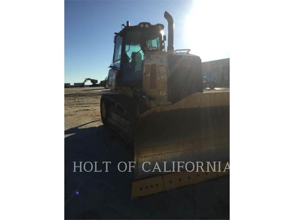 CAT D6K2 XL VP Crawler dozers