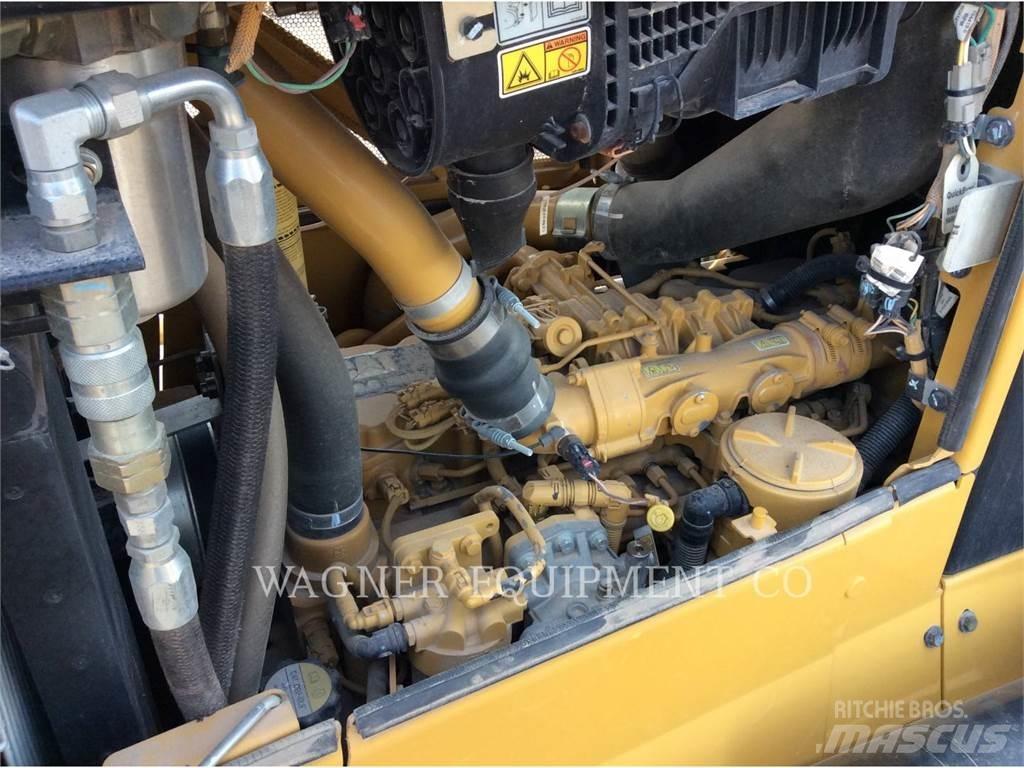 CAT D6N LGP PL Crawler dozers