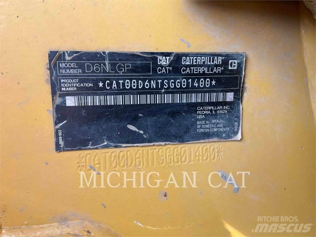 CAT D6NL AHZ24F Crawler dozers