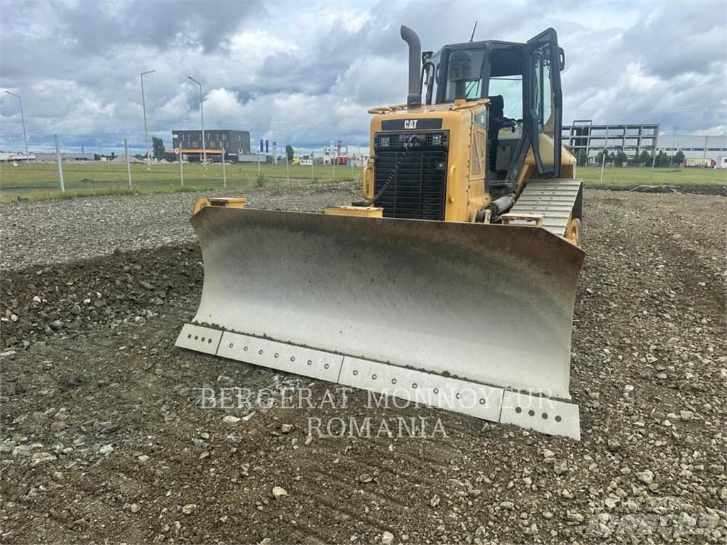 CAT D6NXL Crawler dozers