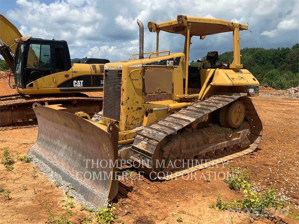 CAT D6NXL Crawler dozers