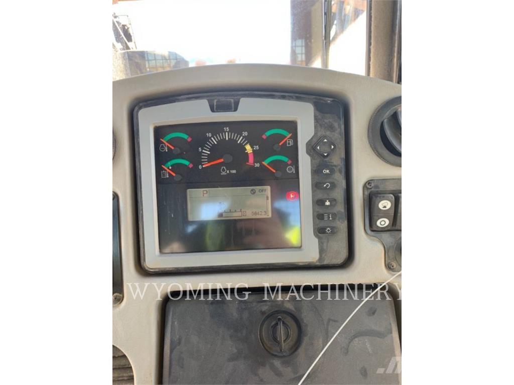 CAT D6T Crawler dozers