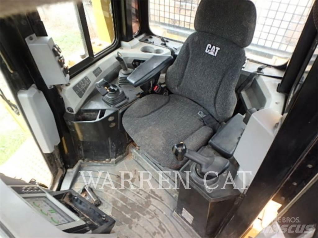CAT D6T 4XLPAT Crawler dozers