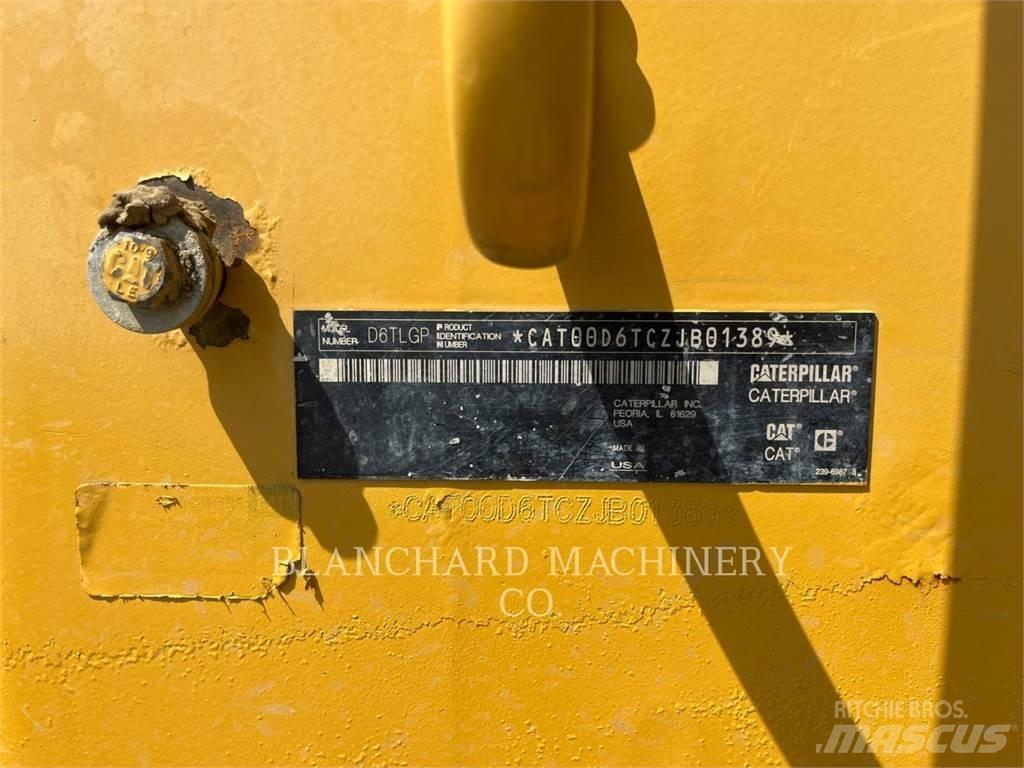 CAT D6T LGP Crawler dozers