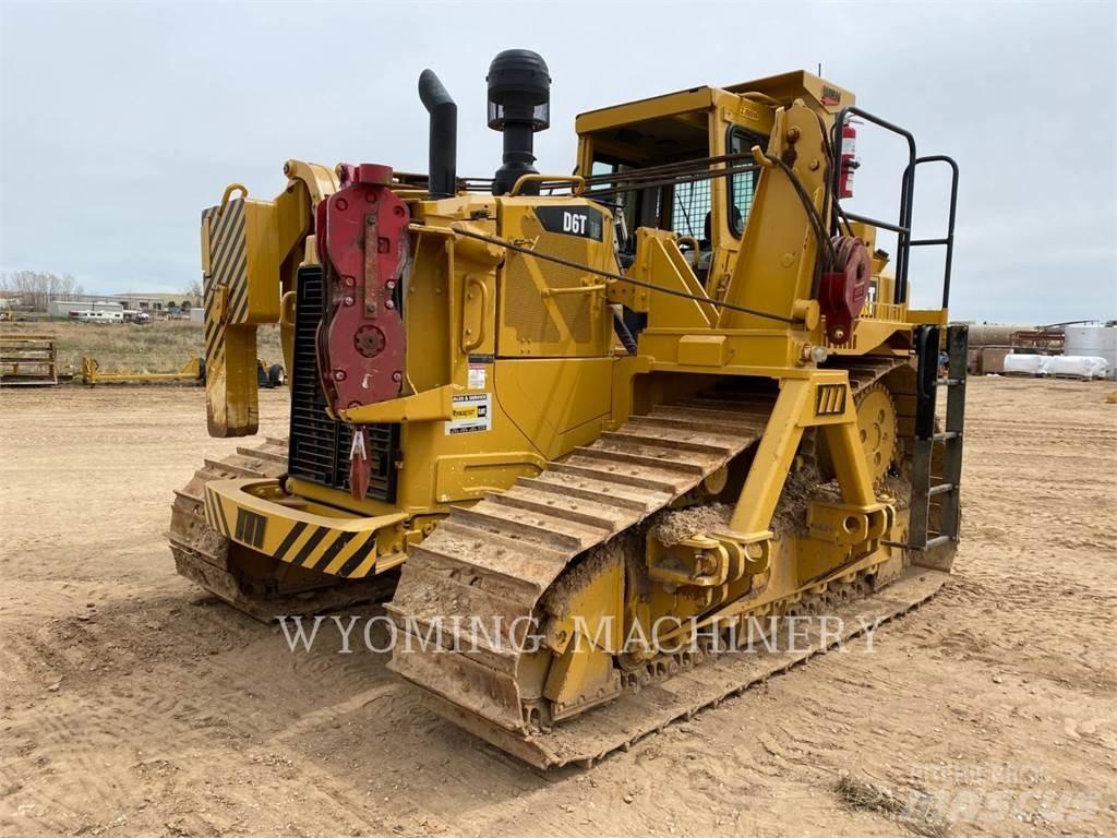 CAT D6T LGP Pipelayer dozers