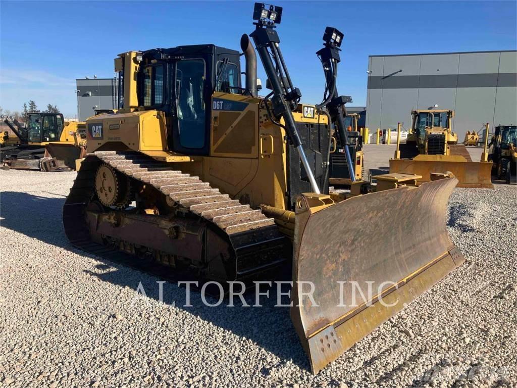 CAT D6T LGPPAT Crawler dozers