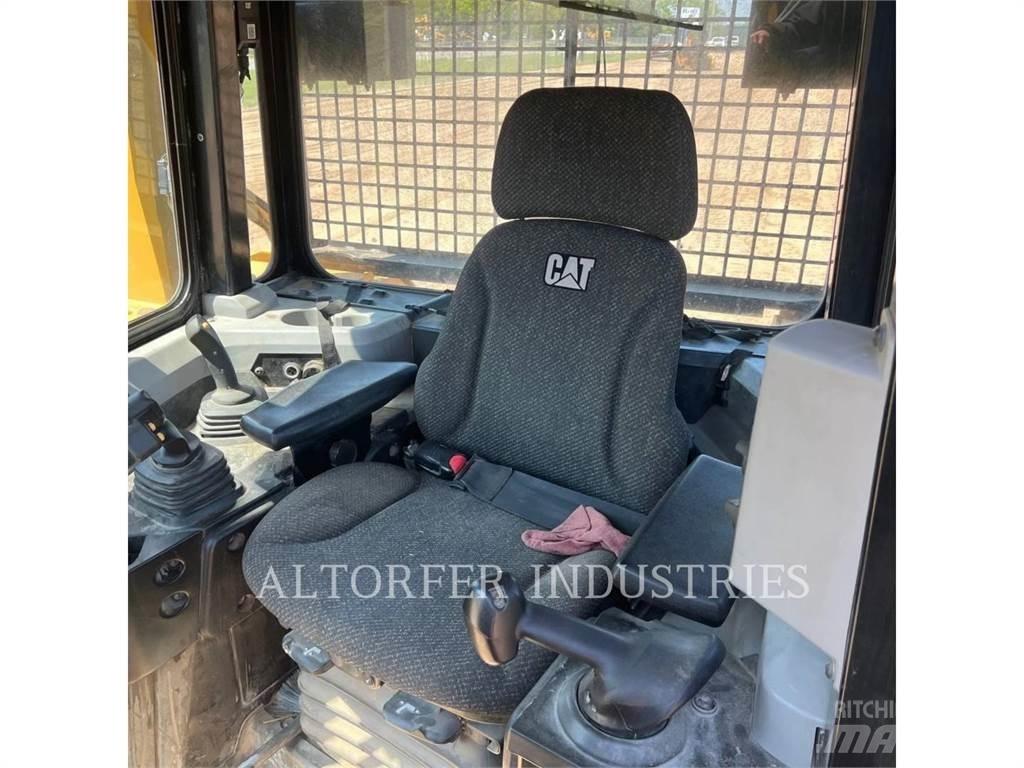 CAT D6T LGPPAT Crawler dozers