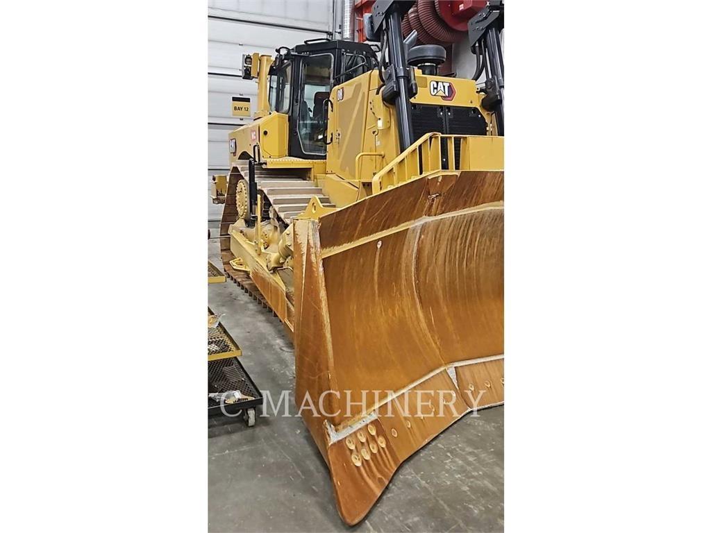 CAT D8 Crawler dozers