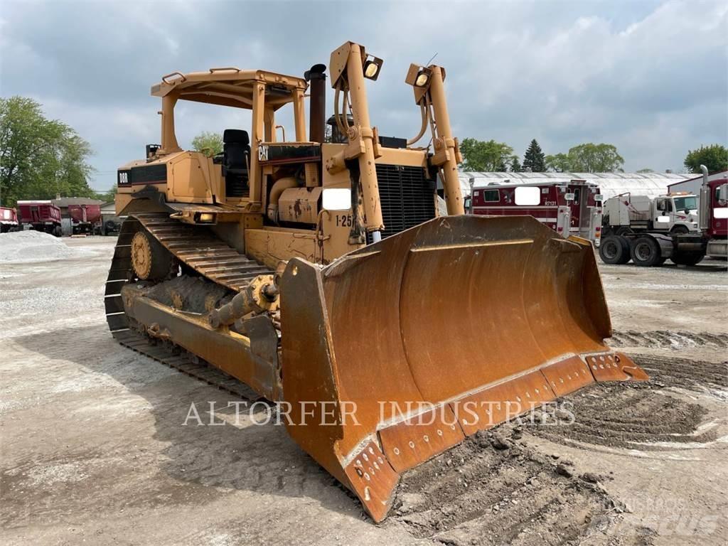 CAT D8R Crawler dozers