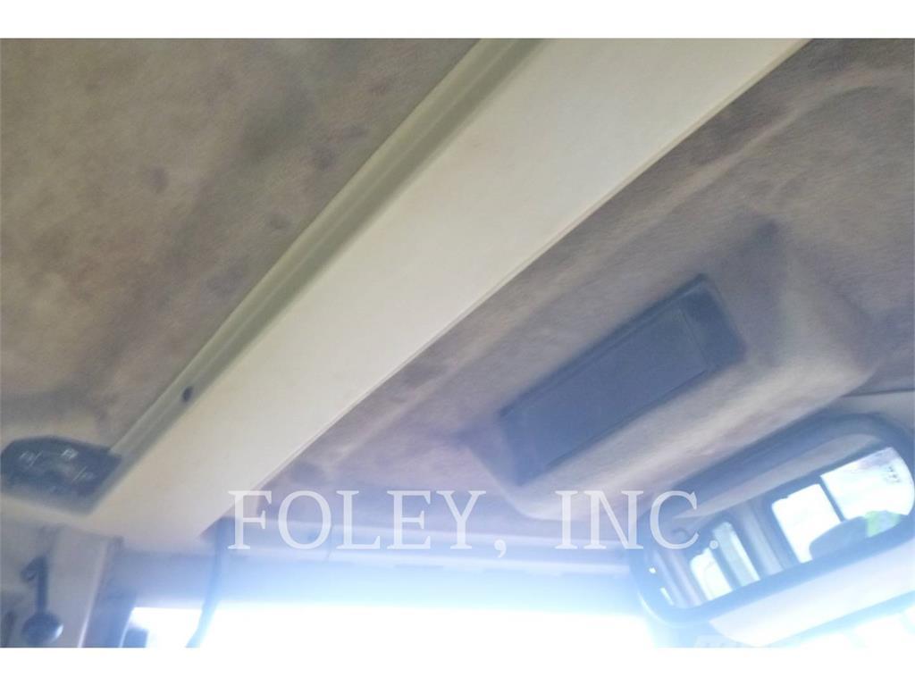 CAT D8RLRC Crawler dozers