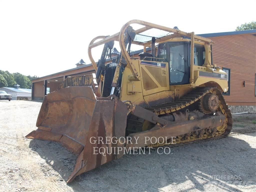 CAT D8T Crawler dozers