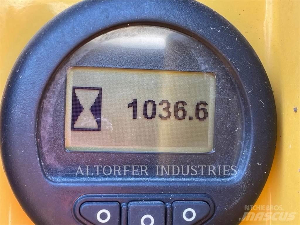 CAT D8T W Crawler dozers