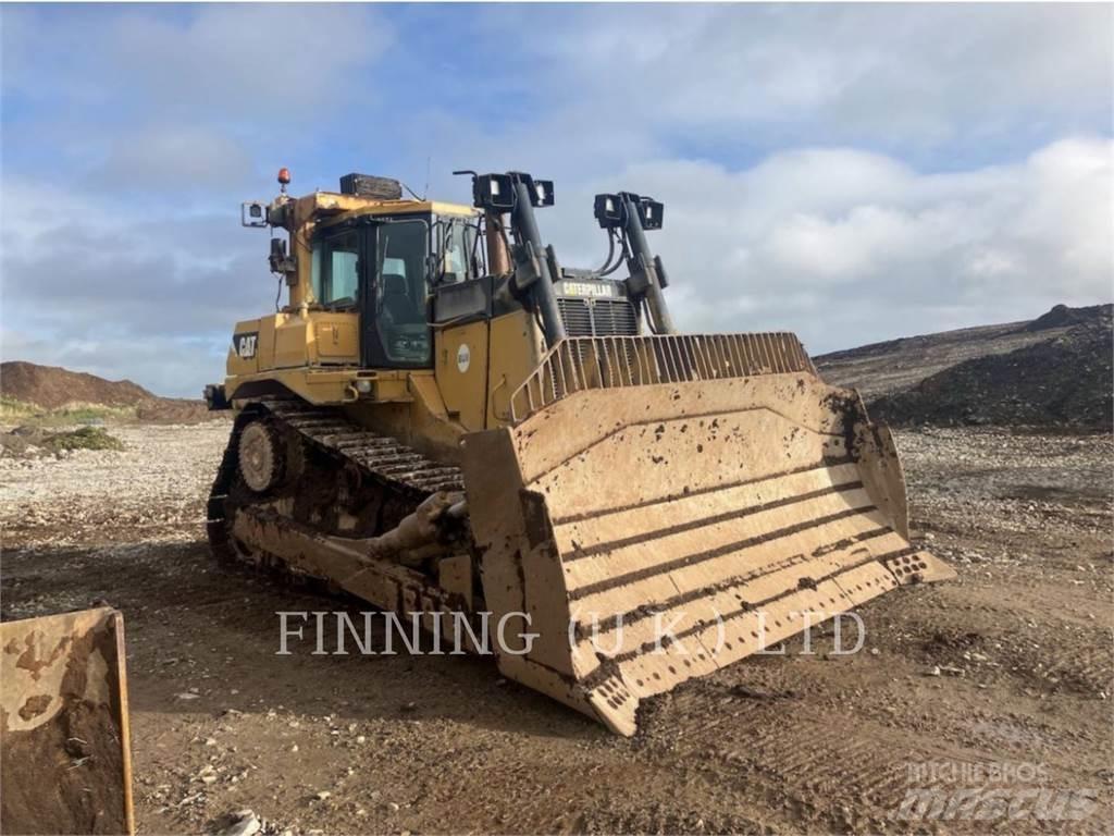 CAT D9 Crawler dozers