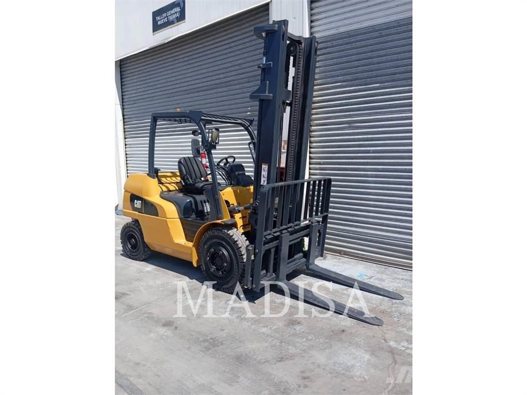 CAT DP50 Forklift trucks - others
