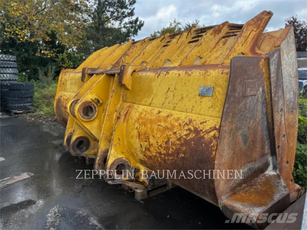CAT FELSSCHAUFEL 990H Buckets