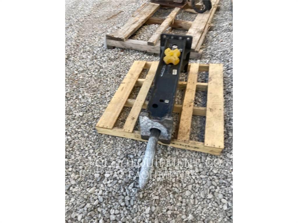 CAT HHB6SF Skid steer loaders