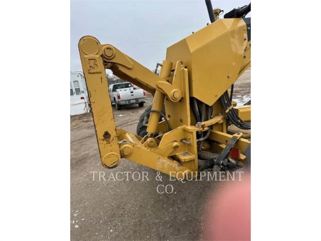 CAT LIFT Graders