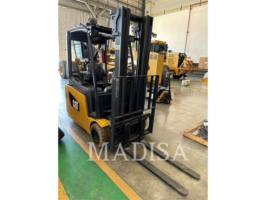 CAT LIFT TRUCKS 2ET4000 Forklift trucks - others