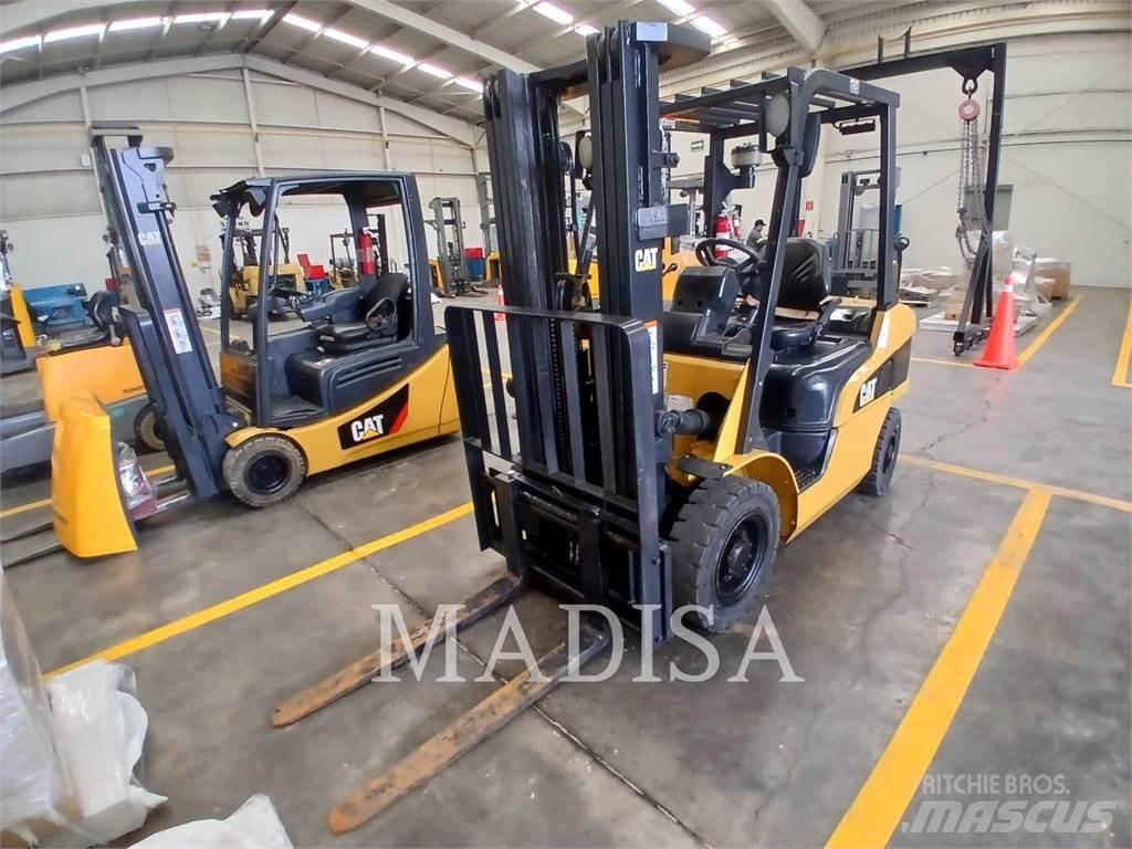 CAT LIFT TRUCKS DP25NM Forklift trucks - others