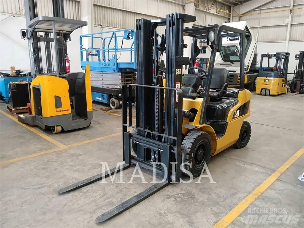CAT LIFT TRUCKS DP25NM5 Forklift trucks - others