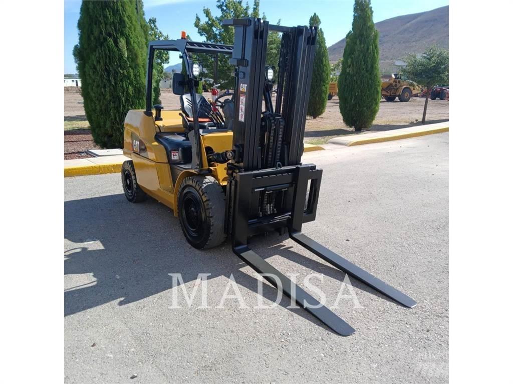 CAT LIFT TRUCKS DP50NM Diesel trucks