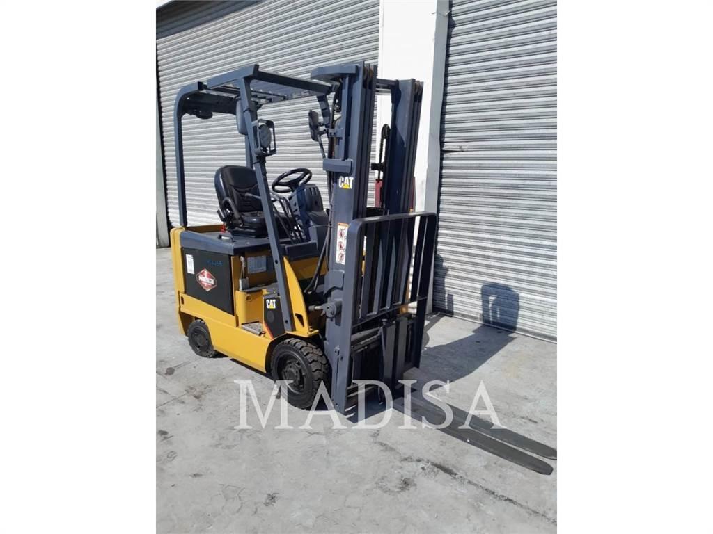 CAT LIFT TRUCKS E3500 Forklift trucks - others