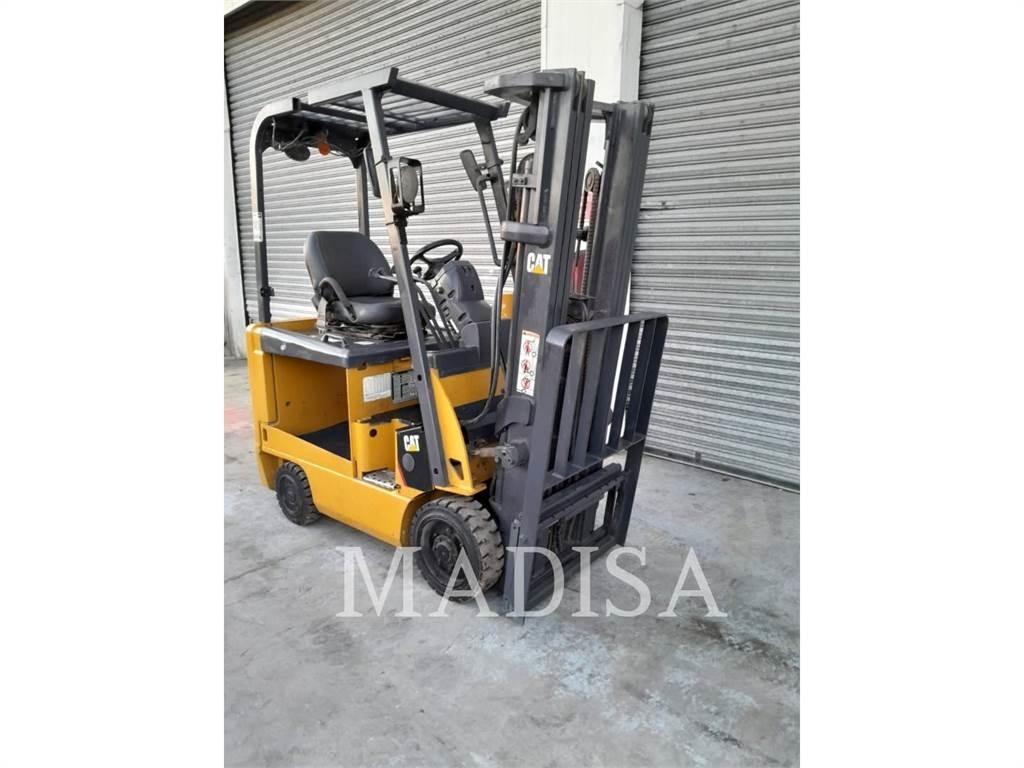 CAT LIFT TRUCKS E3500-AC Forklift trucks - others