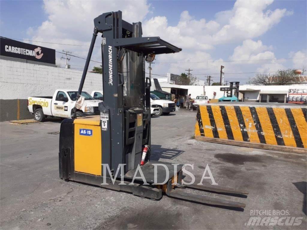 CAT LIFT TRUCKS EKS308 Electric forklift trucks