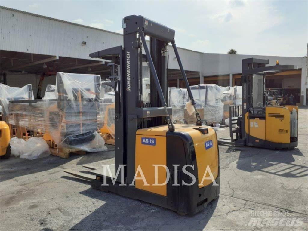 CAT LIFT TRUCKS EKS308 Electric forklift trucks