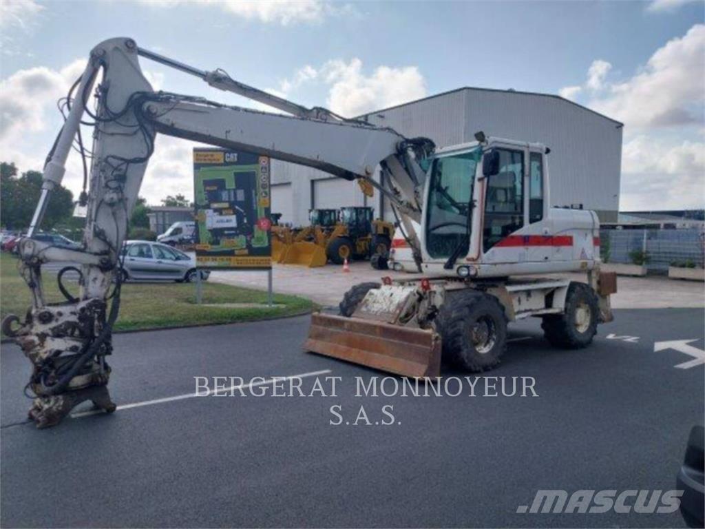 CAT M313D Wheeled excavators