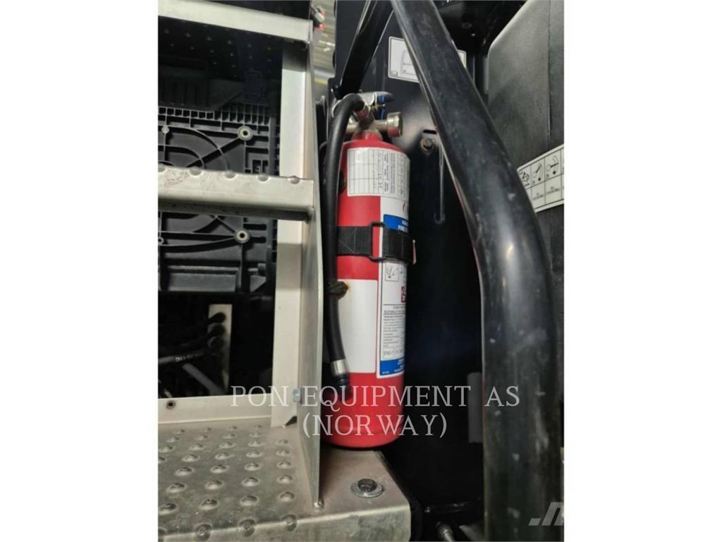 CAT M314F Wheeled excavators