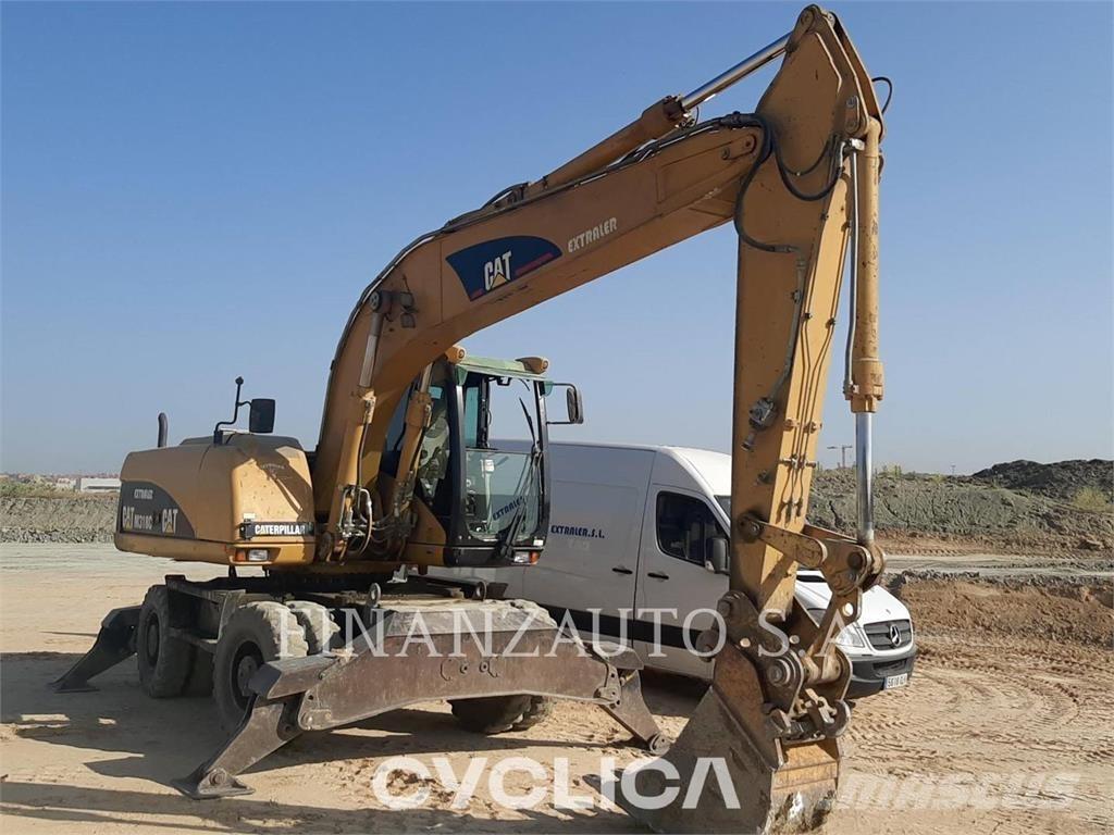 CAT M318 Wheeled excavators